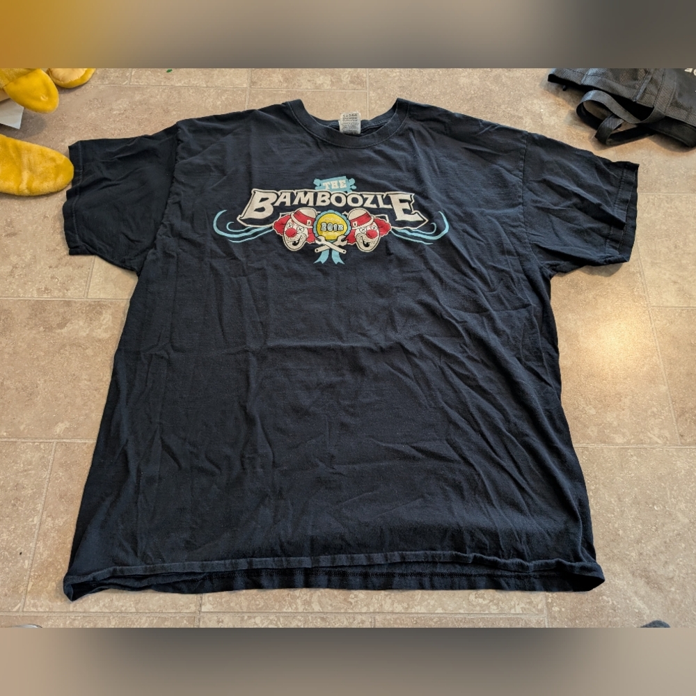 Bamboozle 2012 T-Shirt LARGE Bon Jovi Foo Fighters Ashbury Park VINTAGE